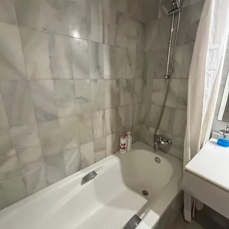 Apartamento Ola Blanca Carihuela *