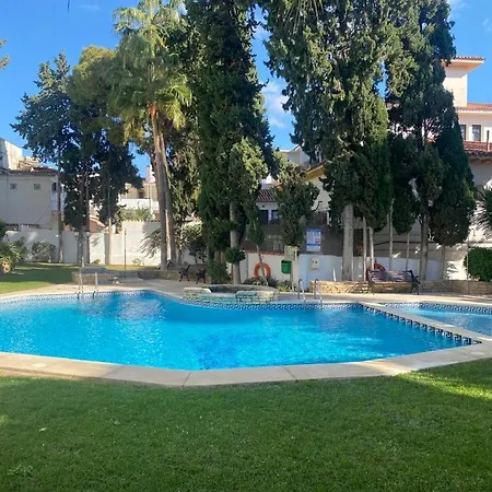 Ola Blanca Carihuela