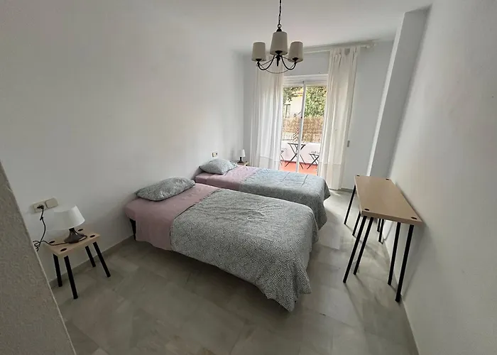 Ola Blanca Carihuela *