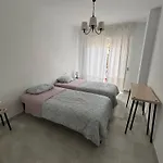 Ola Blanca Carihuela 公寓